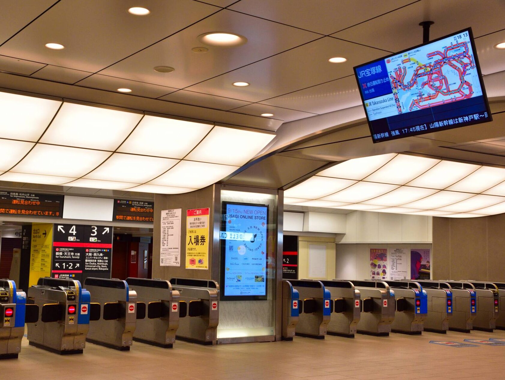 デジタルサイネージの主な種類とその特徴・用途などを解説